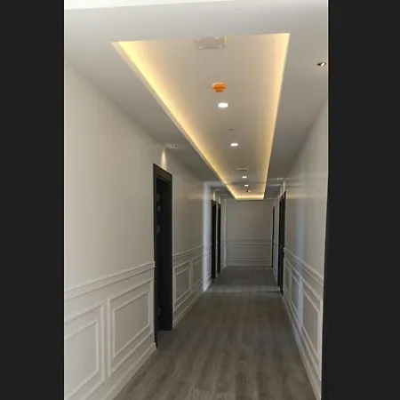 Hotel The Marine 3*