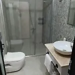 The Marine 트라존