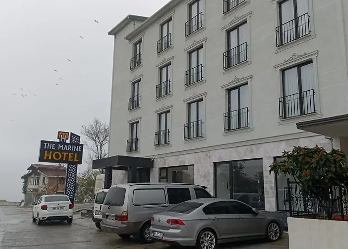 The Marine Τραμπζόν