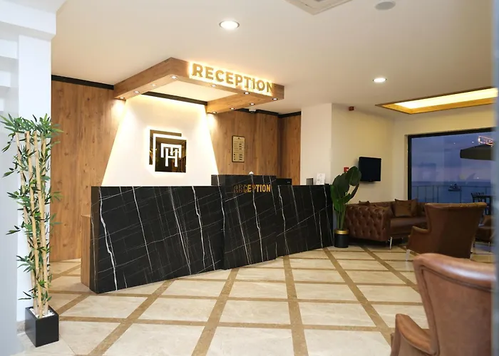 The Marine Τραμπζόν